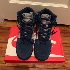 Nike Dunk Hi Size 9.5 Blue/Reflective Silver